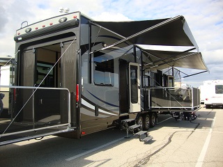 Jayco Toy Hauler Fifth Wheel Travel Trailer